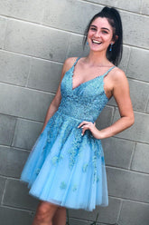 Lace-Up Sky Blue Short Homecoming Dress with Lace Appliques