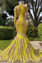 Light Yellow One-Shoulder Halter Mermaid Prom Dress