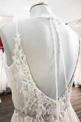 Long A-line Wedding Dress Backless Lace With Tulle V-neck