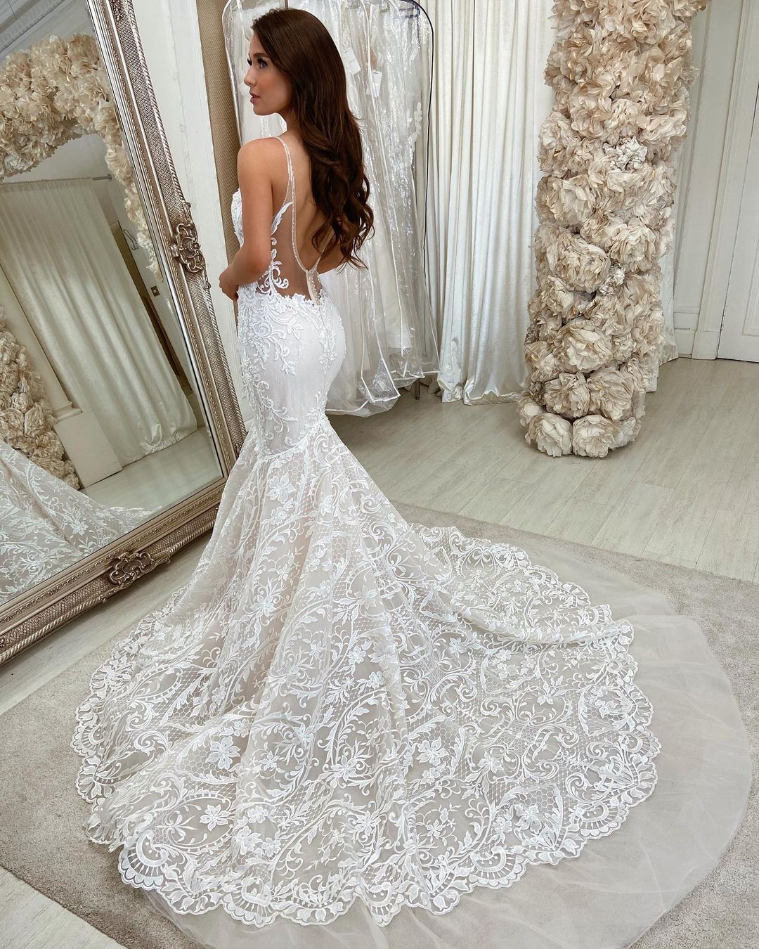Long Mermaid Sweetheart Spaghetti Strap Wedding Dress with Lace and Backless Design