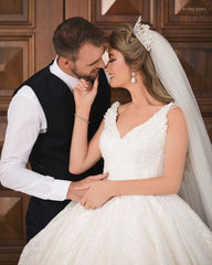 Long Princess V-Neck Wedding Dress with Tulle Lace
