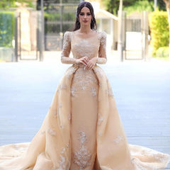 Long Sleeve Bateau Detachable Tulle Wedding Dress