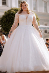 Babyonlines Long Sleeves V-neck Plus Size Ball Gown Wedding Dresses