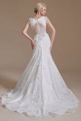 Mermaid Jewel Neck Long Wedding Dress with Tulle Lace
