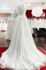 Modest Long A-Line V-Neck Tulle Ruffle Backless Wedding Dress with Lace