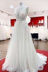 Modest Long A-Line V-Neck Tulle Ruffle Backless Wedding Dress with Lace