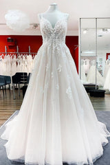 Modest Princess V-Neck Spaghetti Strap Wedding Dress with Ruffles and Lace Tulle