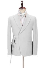 New Silver Reception Suit for Prom with Adjustable Buckle and Peaked Lapel