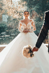 Off-the-Shoulder Ball Gown Lace Wedding Dress