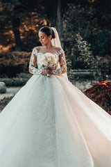 Off-the-Shoulder Ball Gown Lace Wedding Dress