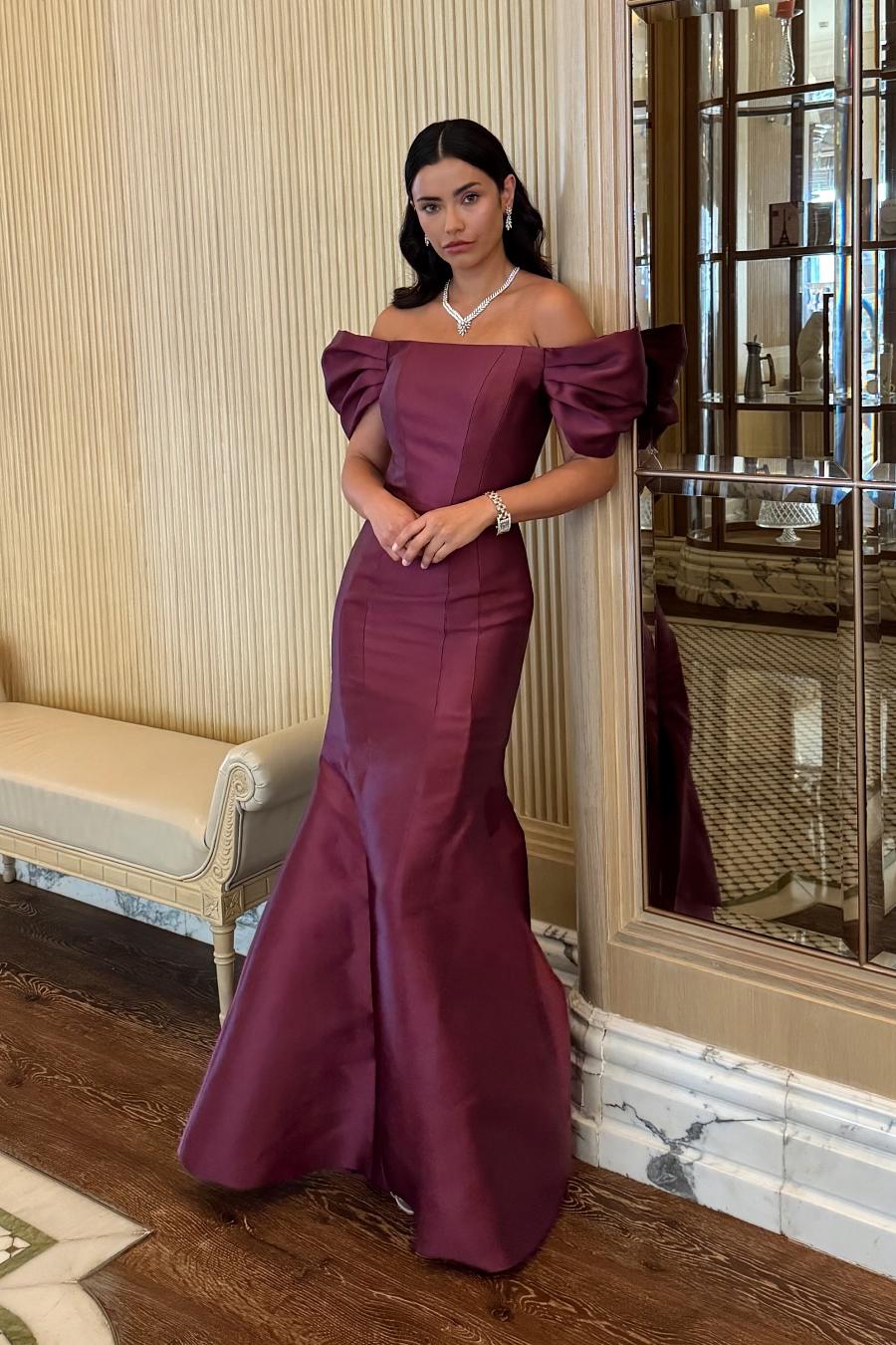 Off the Shoulder Bubble Sleeve Mermaid Long Pleated Prom Dress