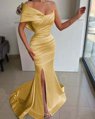 One Shoulder Mermaid Long Pleated Prom Dress with Split