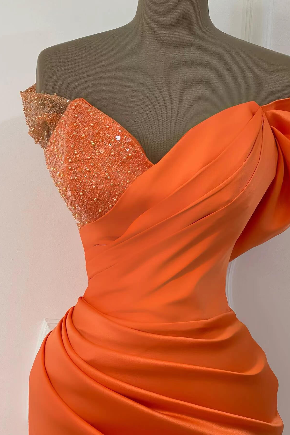 Orange Sweetheart Mermaid Sequins Evening Dress with Off-The-Shoulder Online