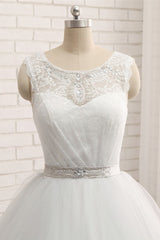 Princess Jewel Neck Long Wedding Dress with Tulle Lace