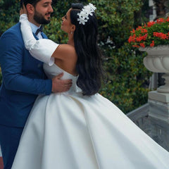 Princess Sleeveless Satin Sweetheart Wedding Dress