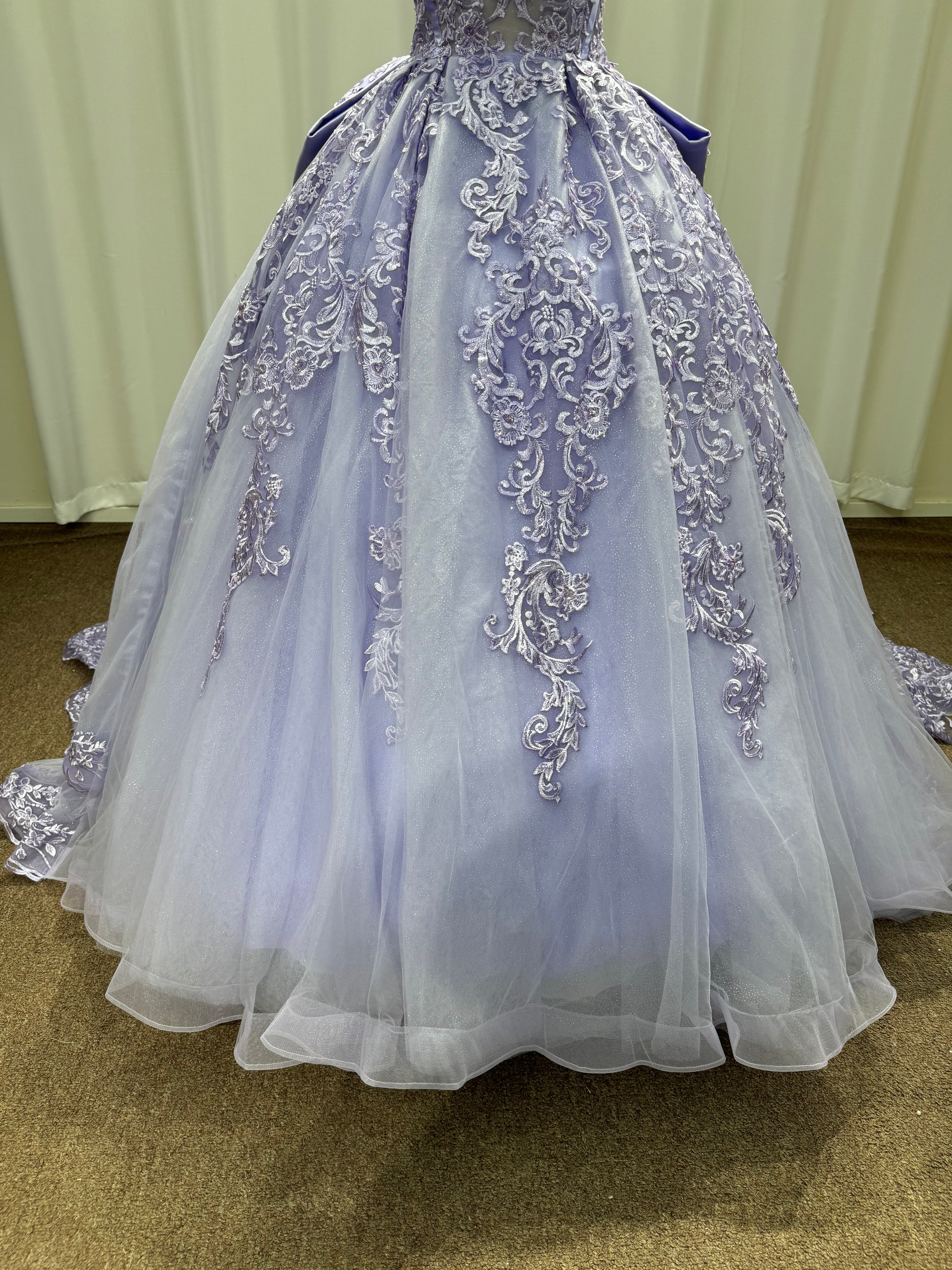 Sweetheart Tulle Lace Long Ball Gown Prom Dresses with Bow