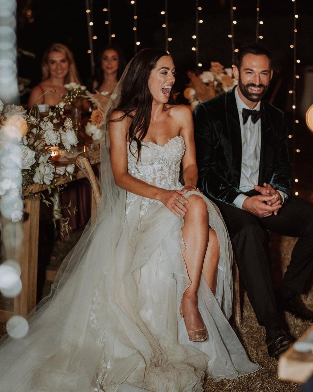 Romantic Backless A-Line Floor-Length Wedding Dress with Sweetheart Lace