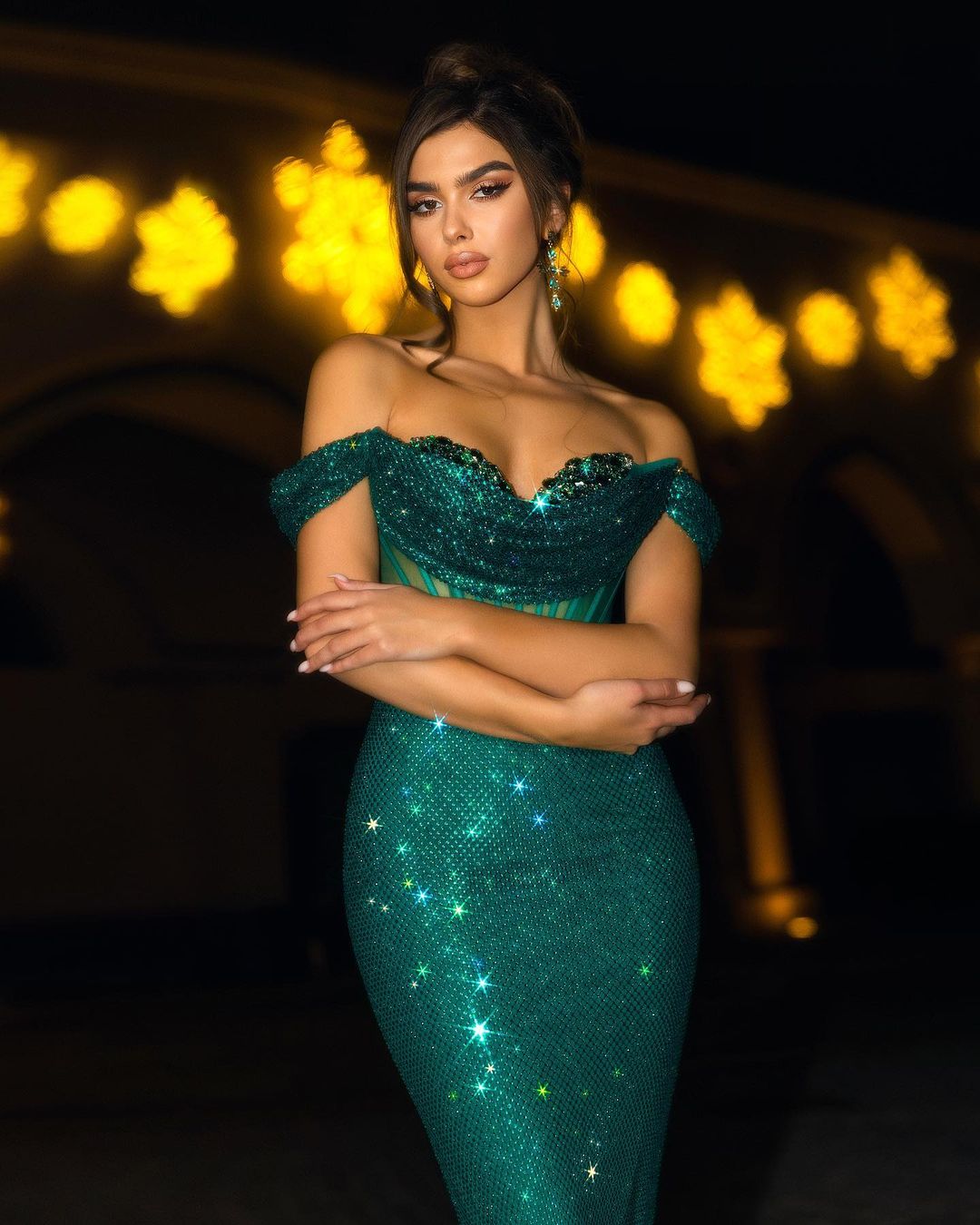 Sequins Prom Dark Green Off-the-Shoulder Long Mermaid Gown