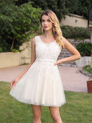 Short A-line Mini Tulle Formal Dress with Lace Appliques