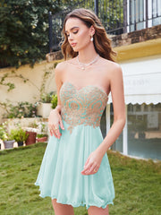 Short A-Line Strapless Chiffon Prom Dresses with Beadings