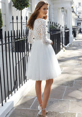 Short Sleeves A-line Jewel Tulle Wedding Dress With Lace