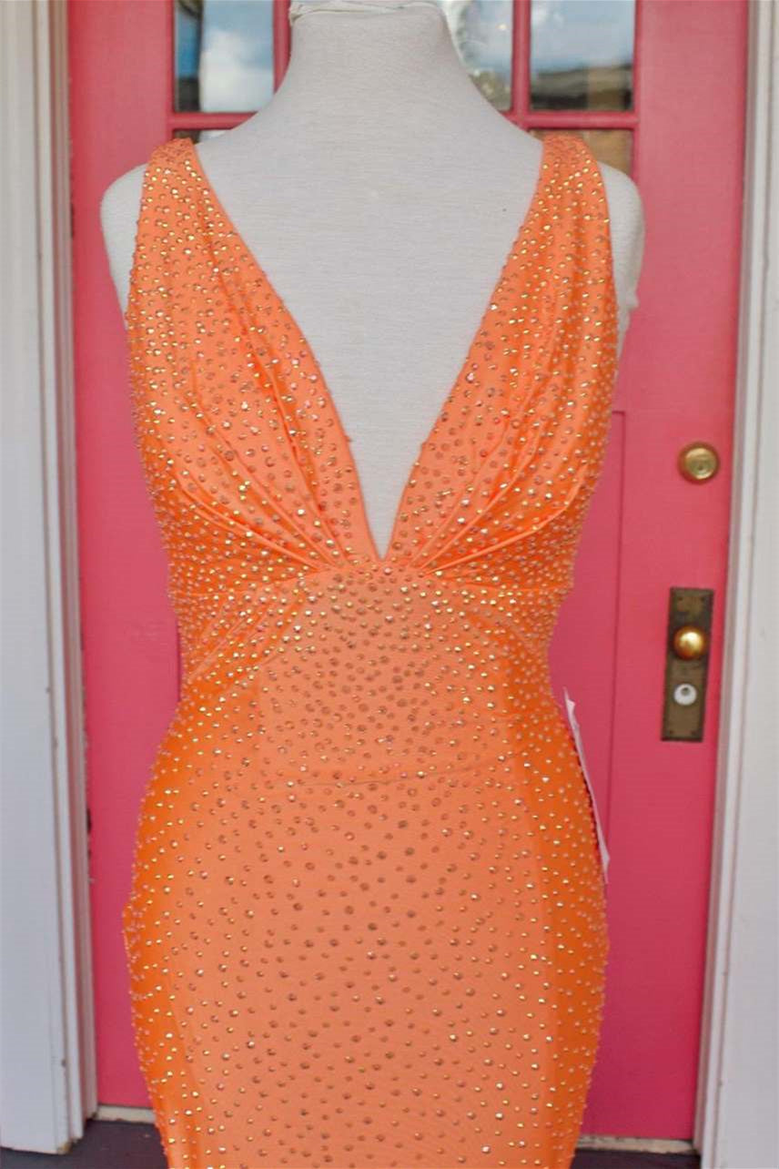Simple V-Neck Backless Mermaid Long Prom Dress with Appliques