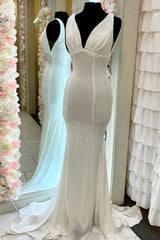 Simple V-Neck Backless Mermaid Long Prom Dress with Appliques