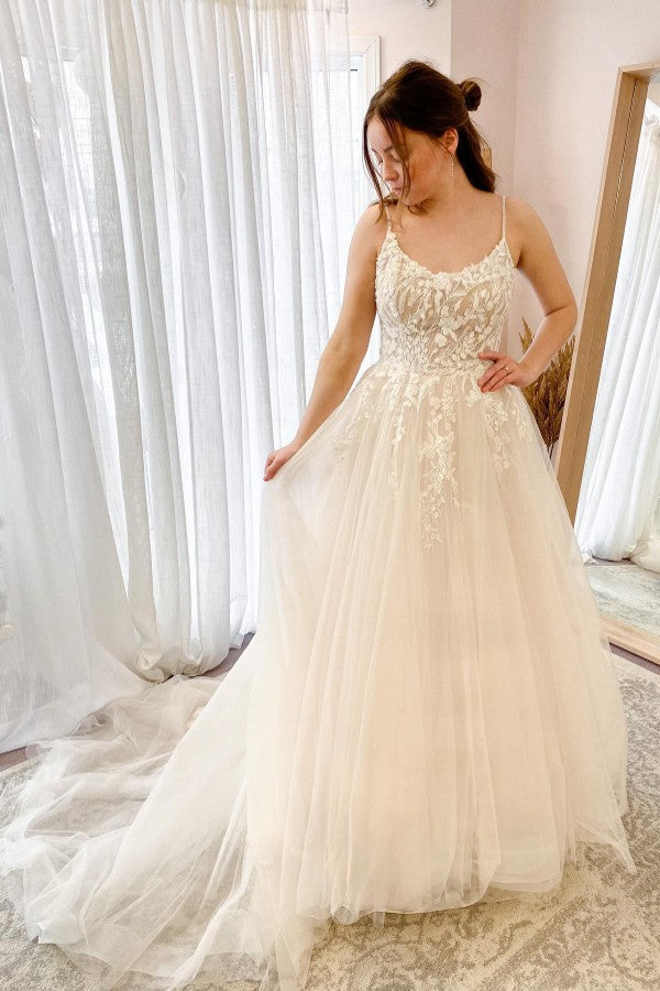 Simple Long Halter A-line Tulle Wedding Dress With Lace