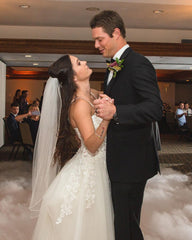 Sleeveless Bateau Backless A-line Church Train Wedding Dress With Appliques Lace