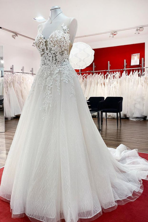Sleeveless Jewel Neck Long A-Line Tulle Wedding Dress with Ruffles and Lace Appliques