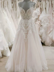 Spaghetti-Straps Sleeveless Tulle Wedding Dress With Appliques
