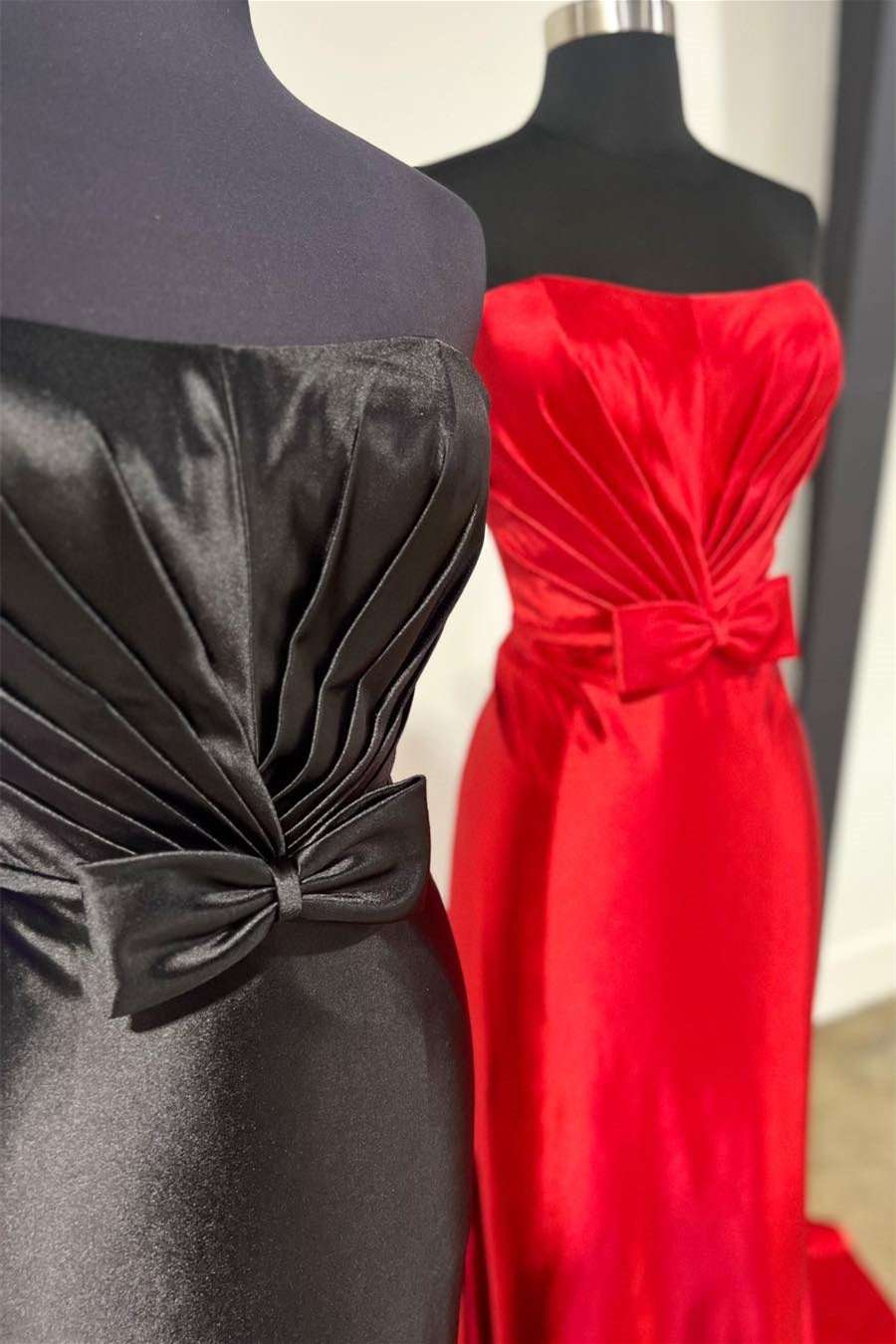 Strapless Pleated Bow Mermaid Prom Dress