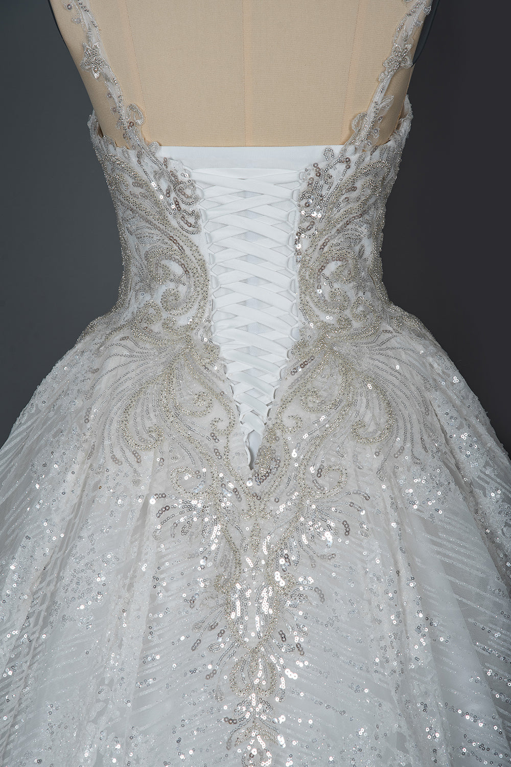 Strapless Sleeveless Sweetheart Pleated Ball Gown Wedding Dress with Sequins