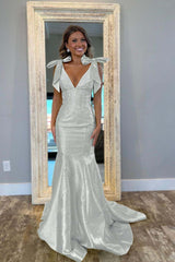 V Neck Mermaid Long Prom Dress with Beading