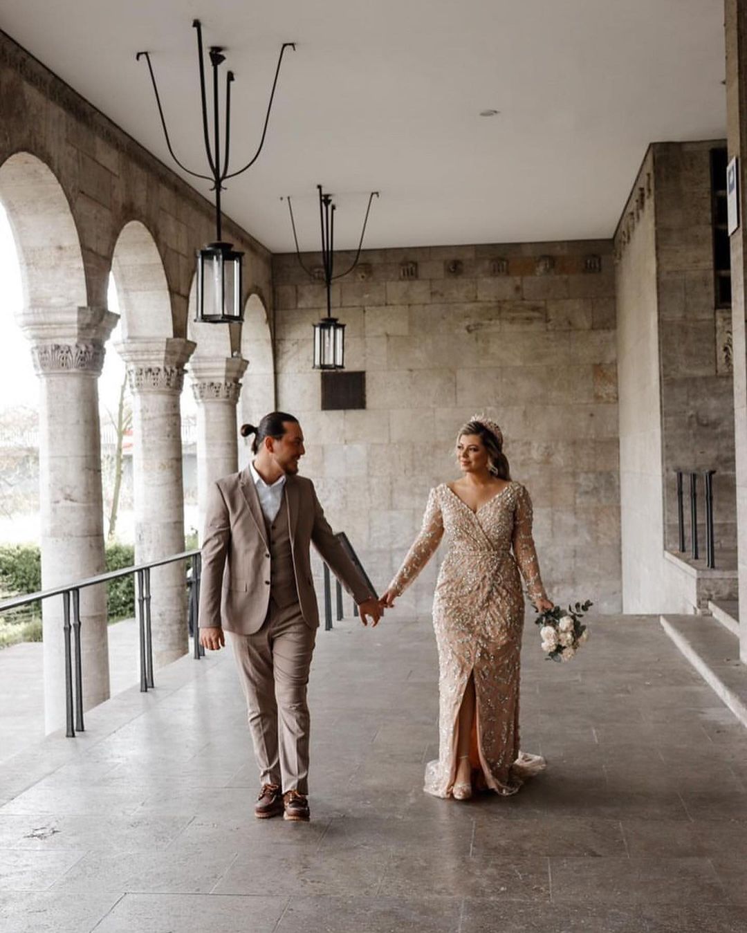 Stunning V-Neck Long Sleeve Mermaid Wedding Dress with Slit