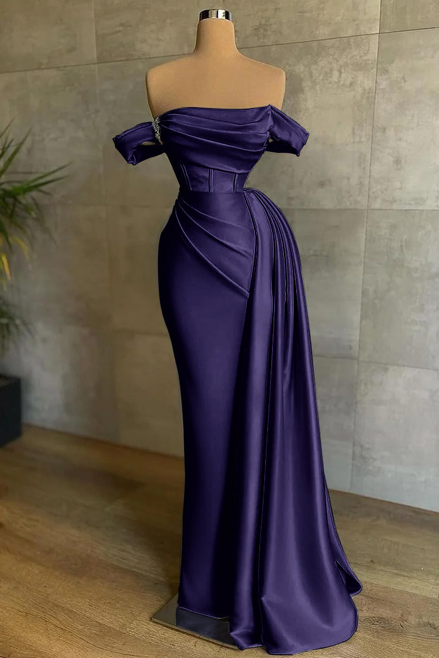 Stunning Off the Shoulder Strapless Mermaid Long Prom Dress with Pleats
