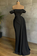 Stunning Off the Shoulder Strapless Mermaid Long Prom Dress with Pleats