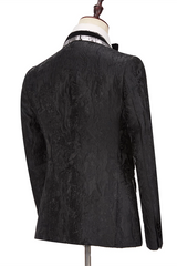 Stylish Black Double-Breasted Wedding Suit with Peaked Lapel for Groom