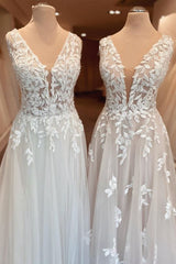 Sweetheart A-Line Wedding Dress Open Back Ruffles With Appliques Lace