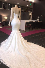 Sweetheart Sleeveless Lace Mermaid Wedding Dress