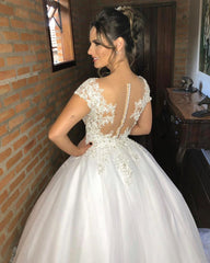 Sweetheart Strappy V-Neck Floor-Length Wedding Dress with Lace Appliques