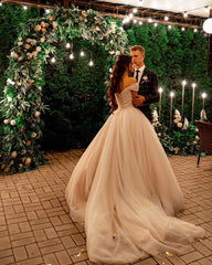 Tulle Off-the-Shoulder A-Line Long Wedding Dress with Chapel Train