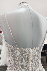 V-Neck Spaghetti Strap Ball Gown Tulle Wedding Dress with Lace Ruffles