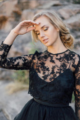 Vintage Black A-Line Long Sleeves Wedding Dress With Ruffles Appliques Lace Tulle