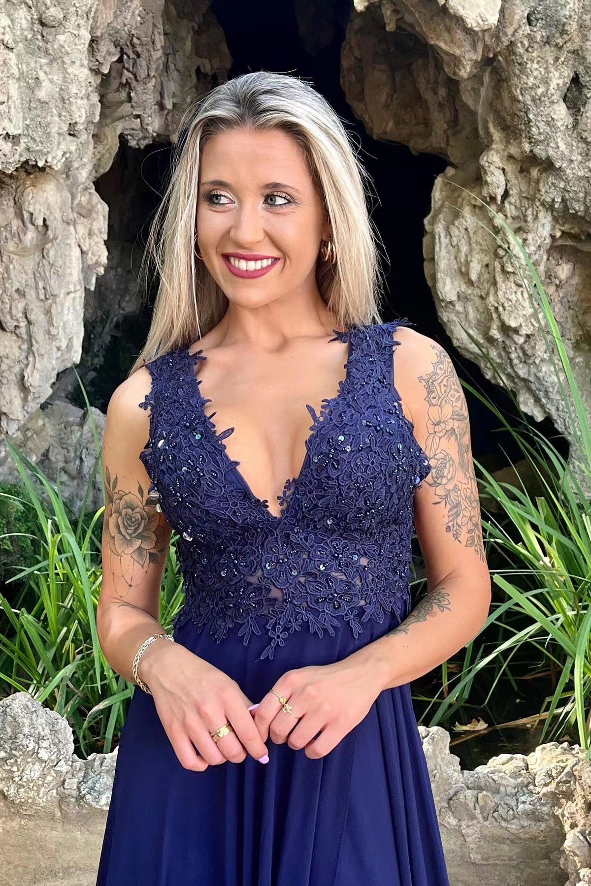 Vintage Red V-Neck Long Prom Dress with Split