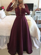 A-line Scoop Neck Satin Floor-length Prom Dress with Lace Appliques