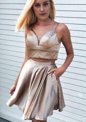 A-Line V-Neck Charmeuse Sleeveless Homecoming Dress with Split Pockets - Babyonlines