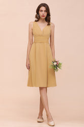 Affordable V-Neck Ruffle Gold Short Bridesmaid Dresses with Bow-Babyonlines