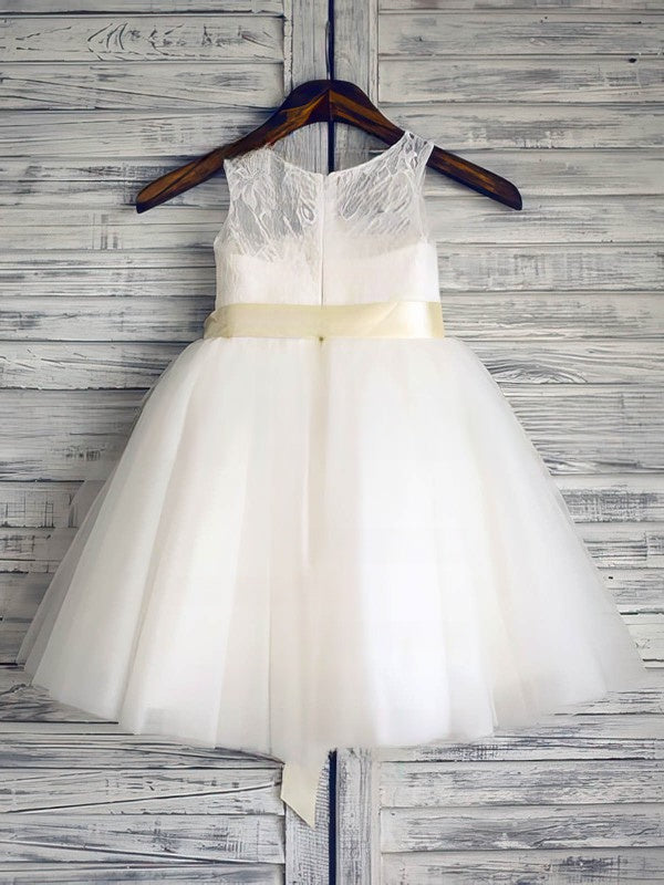 Beautiful Ball Gown Scoop Neck Lace Tulle Flower Girl Dresses with Sashes/Ribbons and Ankle-length Hem