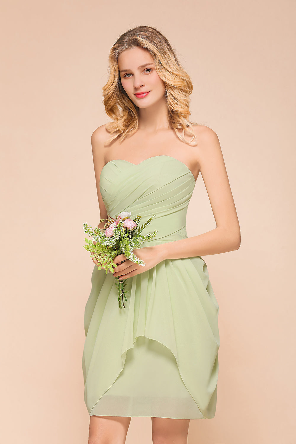 Chic Chiffon Sweetheart Short Bridesmaid Dresses with Ruffle-Babyonlines